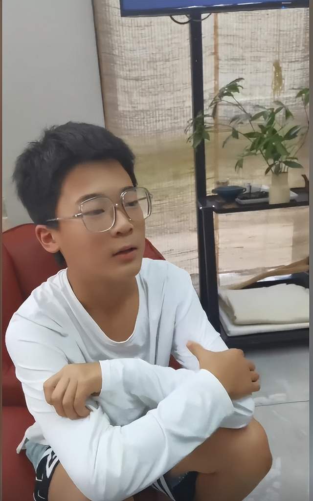 有钱的篮球冠军_篮球冠军多少钱_篮球冠军是