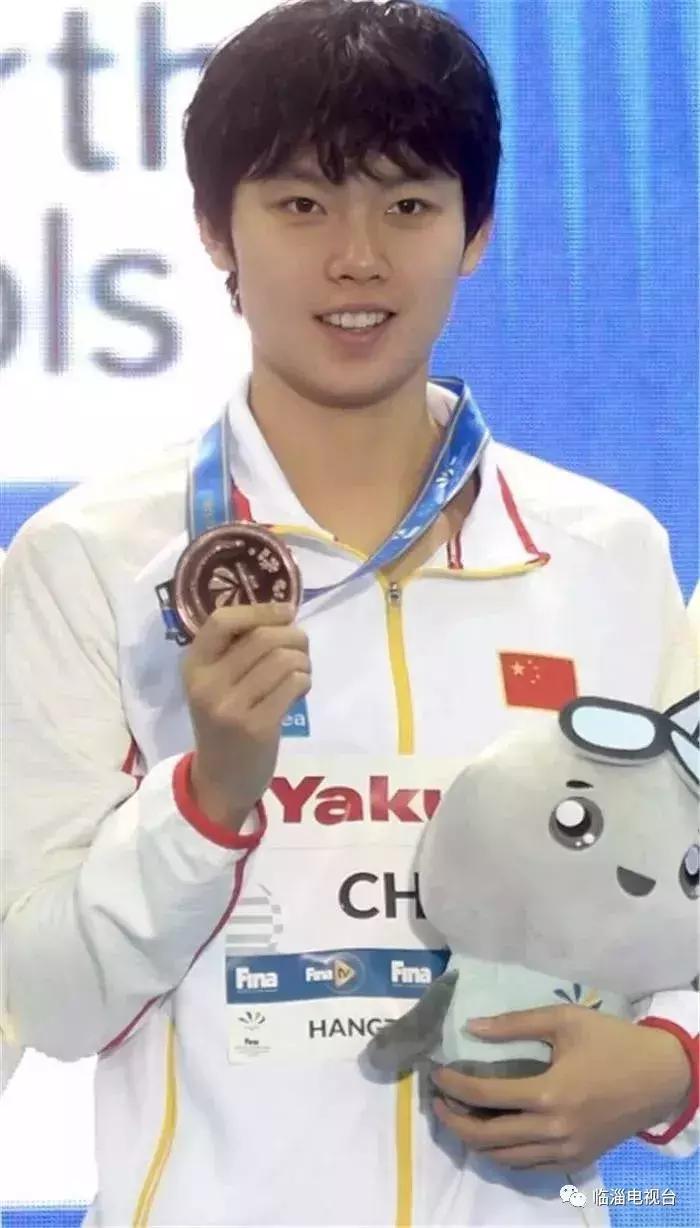 什么是游泳接力赛冠军项目_接力游泳赛冠军项目是哪个_接力游泳夺冠