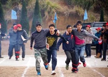 22届足球冠军是哪一队_足球队冠军是什么级别_足球冠军球队