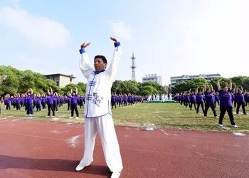 足球队冠军是什么级别_足球冠军球队_22届足球冠军是哪一队