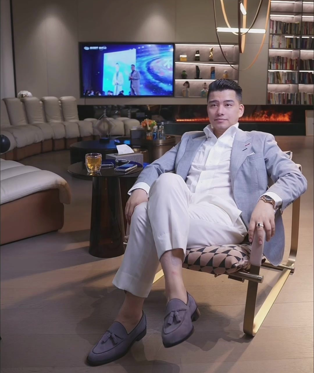 健身房私教转让费合法吗_健身房私教卖不动_健身房推销私教