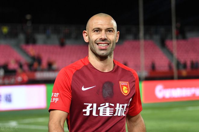 中国足球最强文案_关于足球球队的文案_中国足球历史最佳球队文案