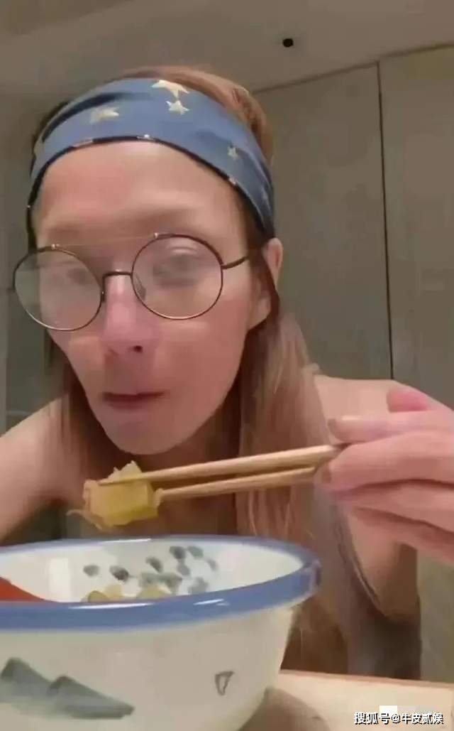 骨瘦如柴亚健康_骨瘦如柴中的柴是什么意思_骨瘦如柴柴