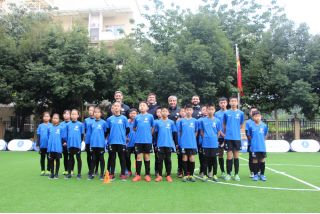 小学足球教学案例分析_小学足球教学现状调查与分析_小学生足球教育历史发展